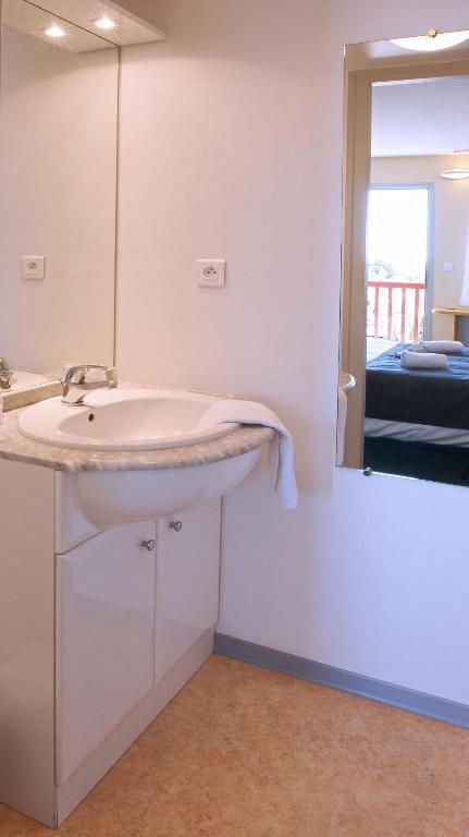 Couett' Hotel Rumilly Rumilly  Phòng bức ảnh