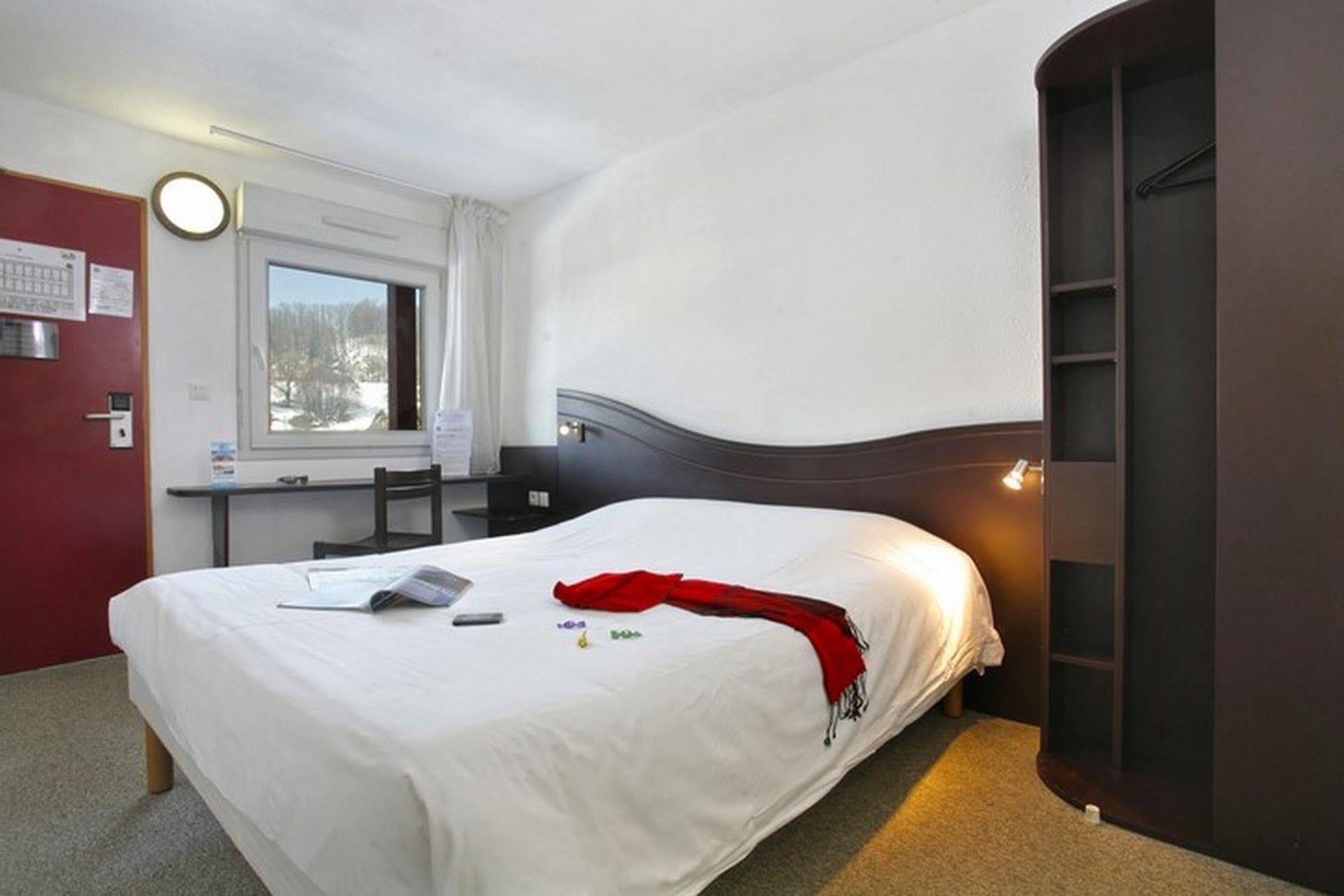 Couett' Hotel Rumilly Rumilly  Ngoại thất bức ảnh